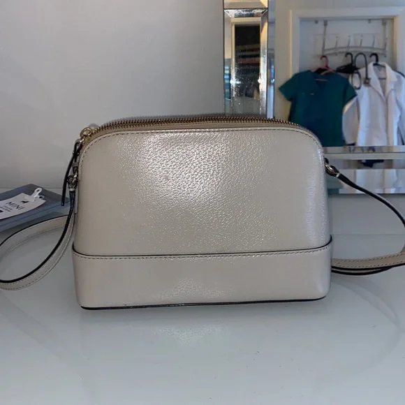 KATE SPADE medium sized crossbody bag - Picture 2 of 4
